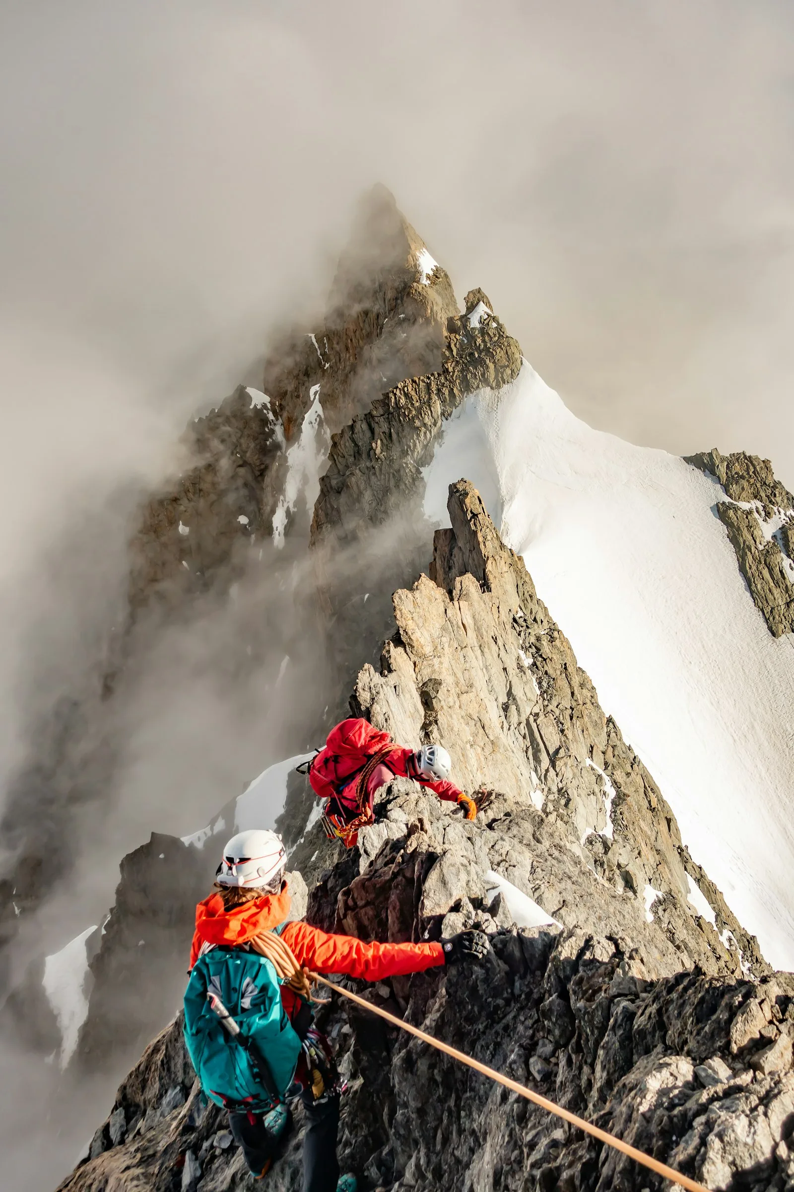 Dortmunder Hütte auf 2948 m im Stubaital, Tirol