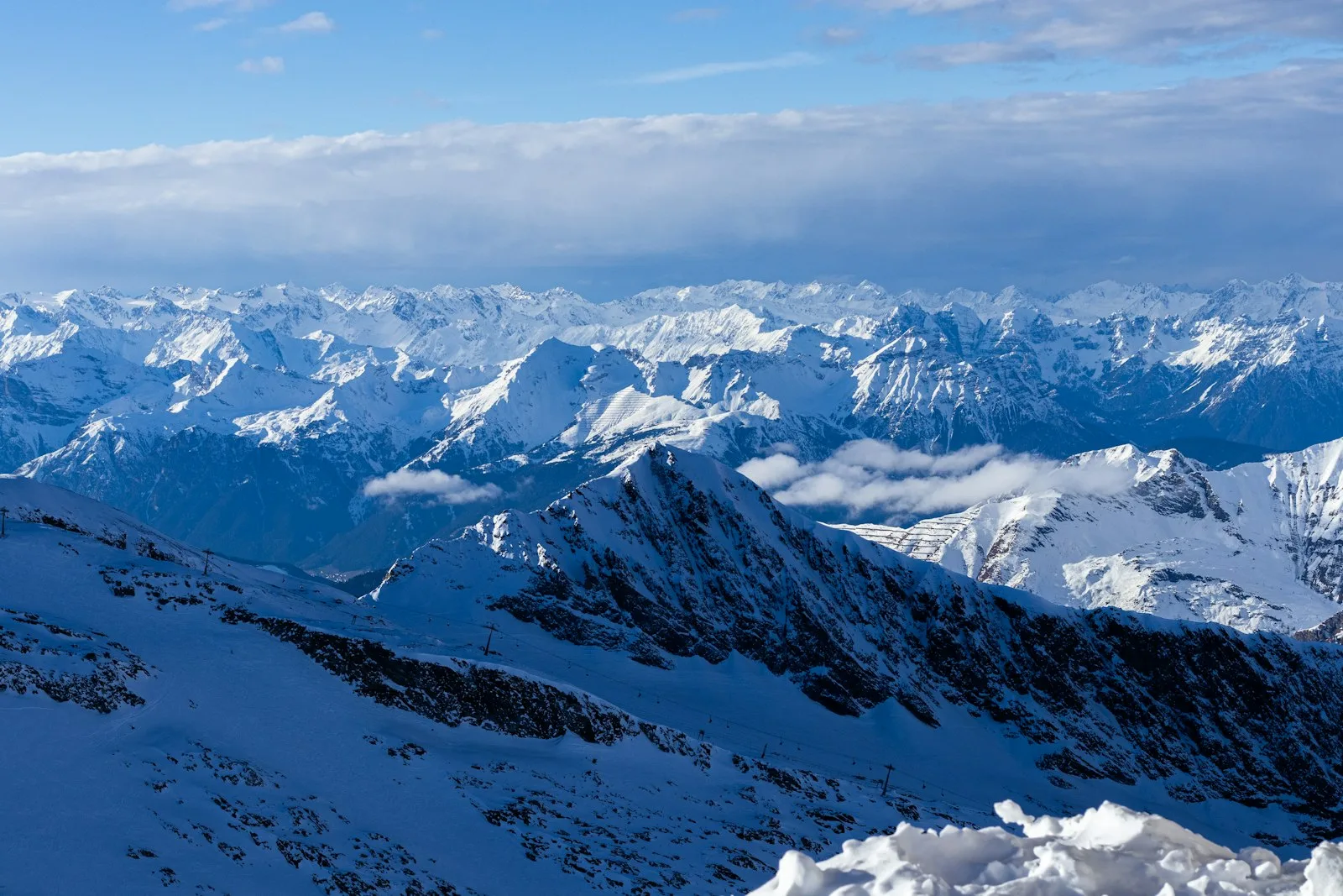 Franz-Senn-Hütte auf 2147 m im Stubaital, Tirol