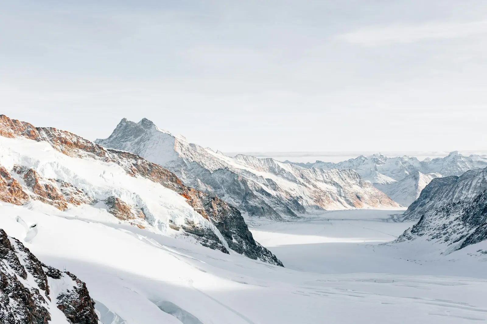 Hildesheimer Hütte auf 2899 m im Stubaital, Tirol