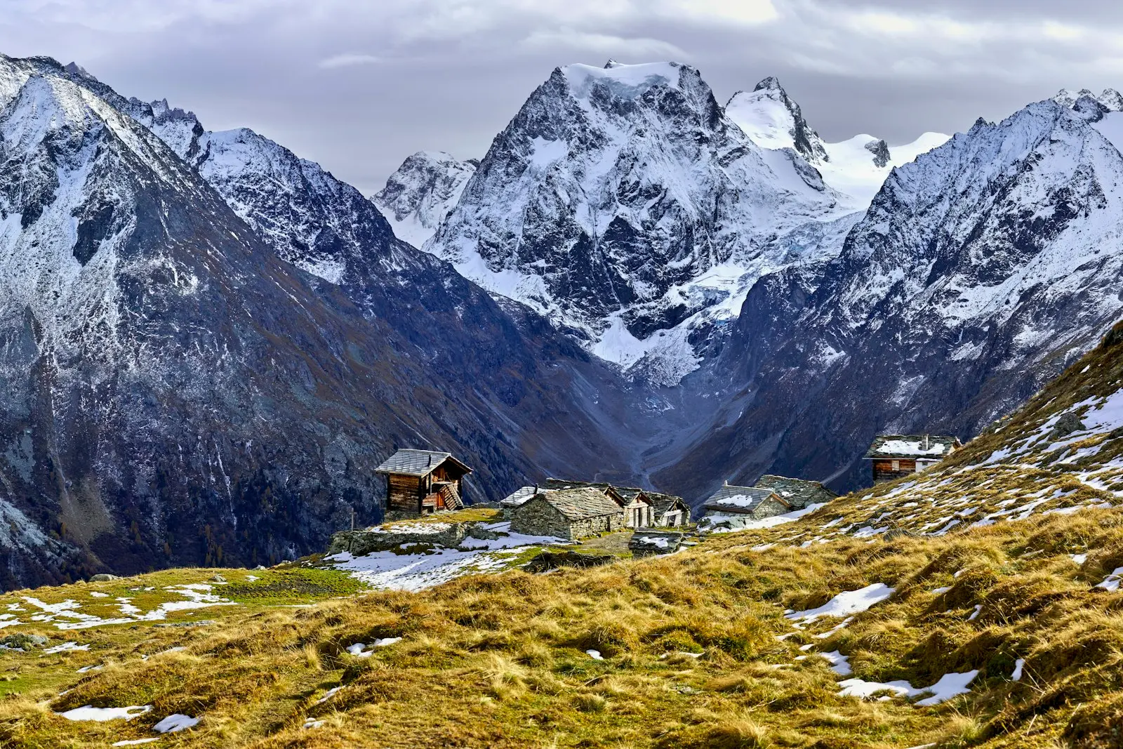 Patscherkofel Schutzhaus auf 2246 m im Stubaital, Tirol